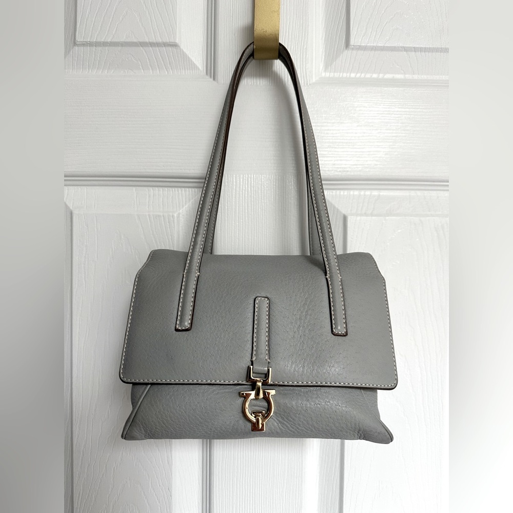 Beautiful authentic Salvatore Ferragamo grey shoulder bag
